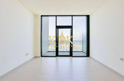 Apartment - Studio - 1 Bathroom for rent in Binghatti Apex - District 10 - Jumeirah Village Circle - Dubai