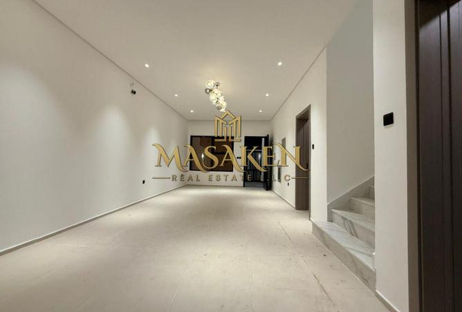 144637395 - Property Image 2