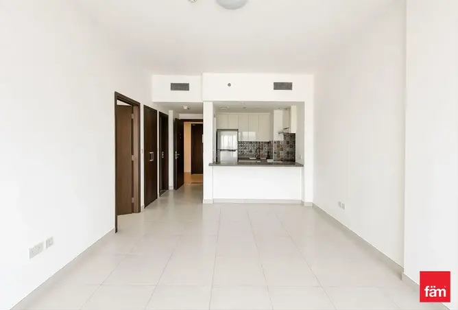 82382040 - Property Image 3