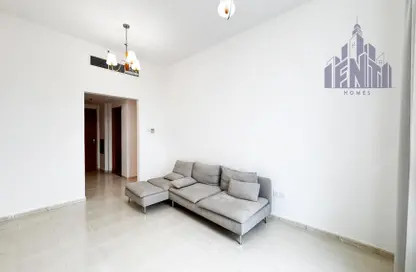 Apartment - 1 Bedroom - 2 Bathrooms for rent in Axis Residence 2 - Axis Residence - Dubai Silicon Oasis - Dubai