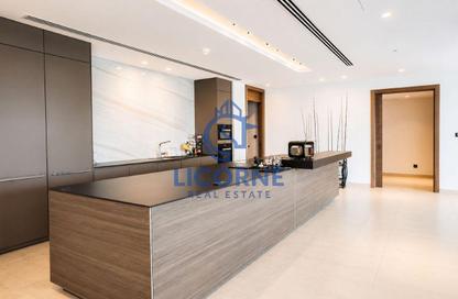 Apartment - 3 Bedrooms - 5 Bathrooms for sale in Mansion 1 - W Residences - The Crescent - Palm Jumeirah - Dubai