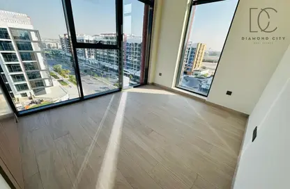 Apartment - 3 Bedrooms - 2 Bathrooms for rent in Azizi Riviera 19 - Azizi Riviera - Meydan One - Meydan - Dubai