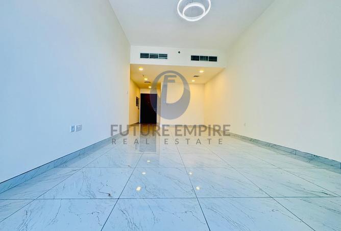 92692485 - Property Image 2