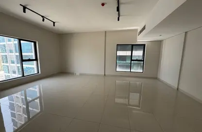 Apartment - 3 Bedrooms - 3 Bathrooms for rent in Al Naemiya Towers - Al Nuaimiya - Ajman