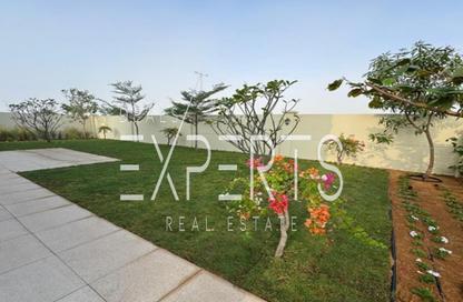 Villa - 5 Bedrooms - 7+ Bathrooms for sale in Bloom Living - Zayed City (Khalifa City C) - Khalifa City - Abu Dhabi