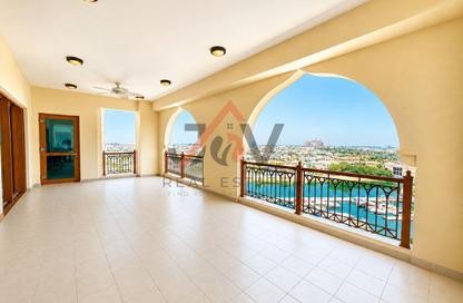 Apartment - 3 - 5 for rent in Marina Residences 2 - Marina Residences - Palm Jumeirah - Dubai