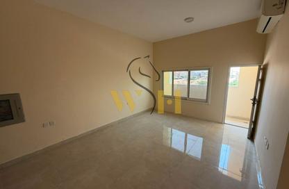 Apartment - 2 Bedrooms - 2 Bathrooms for rent in Al Mowaihat 1 - Al Mowaihat - Ajman
