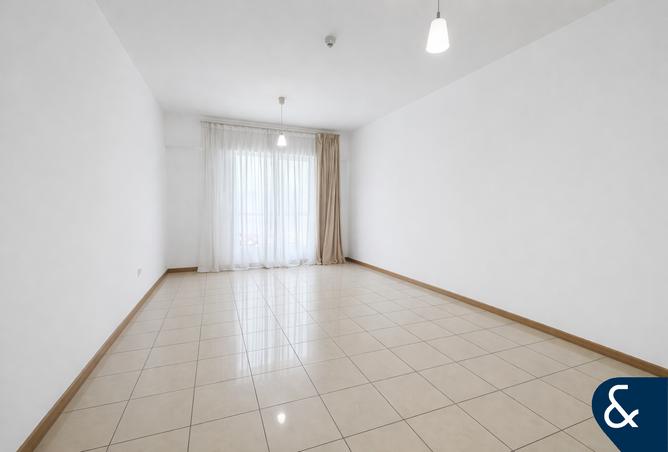 53176925 - Property Main Image