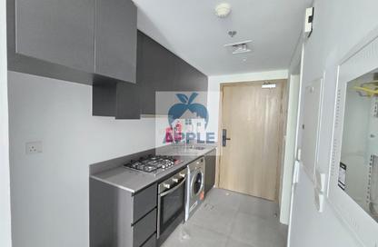 Apartment - Studio - 1 Bathroom for rent in Tiraz 2 - Aljada - Sharjah Apartment - Studio - 1 Bathroom for rent in Tiraz 2 - Aljada - Sharjah