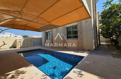 Villa - 5 Bedrooms - 5 Bathrooms for rent in Al Manara - Dubai