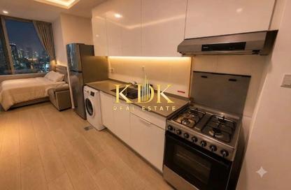 Apartment - Studio - 1 Bathroom for rent in Bloom Towers B - Bloom Towers - District 10 - Jumeirah Village Circle - Dubai