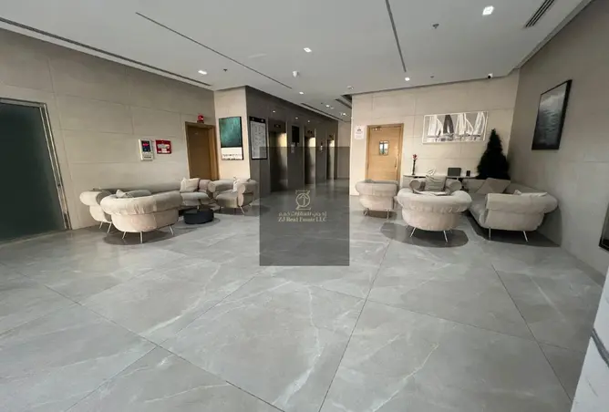155100009 - Property Image 2
