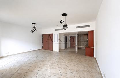 Apartment - Studio - 1 Bathroom for rent in Barton House 1 - Barton House - Motor City - Dubai
