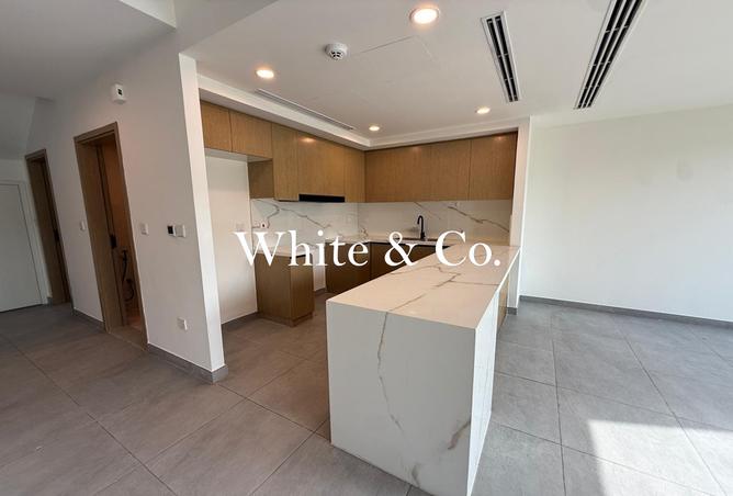 Well-Maintained | Near Pool & Park | 3 BR photo 3