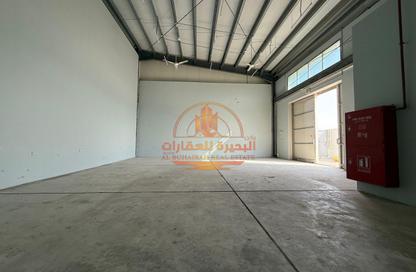 مستودع - استوديو - 1 حمام للايجار في السجع إس - الصجعة - الشارقة