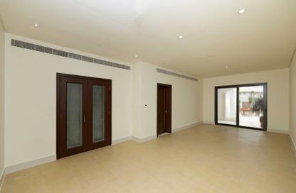 Apartment - 3 Bedrooms - 5 Bathrooms for sale in Saadiyat Beach Residences - Saadiyat Beach - Saadiyat Island - Abu Dhabi