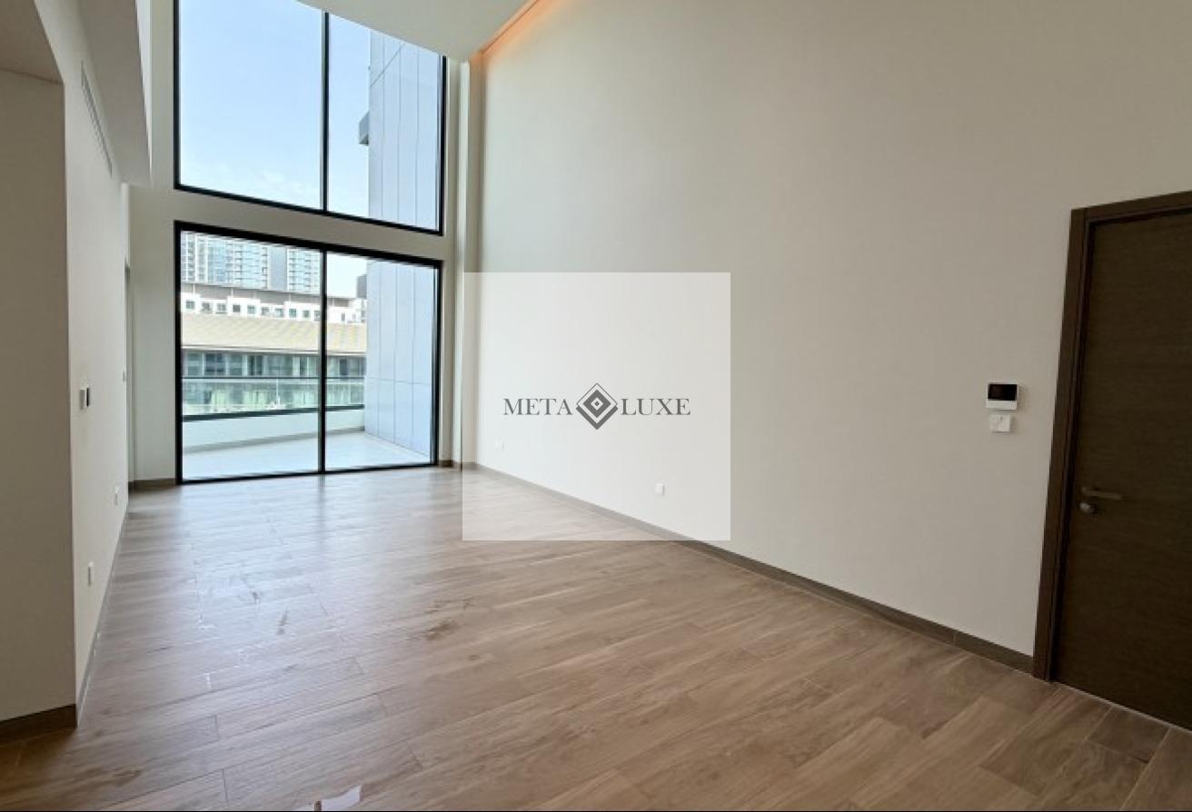 4 bedroom Duplex plus Maids room, High floor photo 7