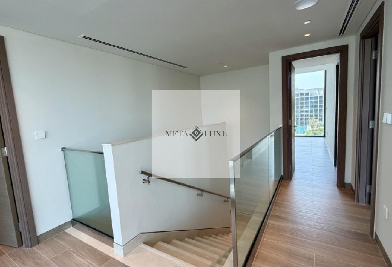 4 bedroom Duplex plus Maids room, High floor photo 5