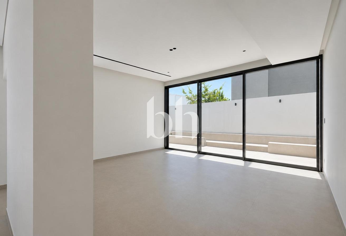 Modern | Brand New | Pool | BBQ | Amazing Roof Top photo 16