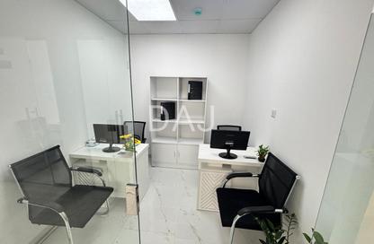 Office Space - Studio - 1 Bathroom for rent in Reem Residency - Al Karama - Dubai