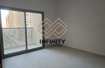 شقة - غرفة نوم - 2 حمامات للبيع في جاردن ريزيدنس - مدينة الإمارات - عجمان شقة - غرفة نوم - 2 حمامات للبيع في جاردن ريزيدنس - مدينة الإمارات - عجمان