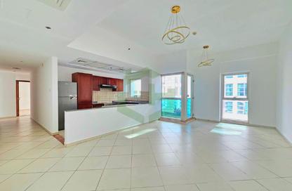 Apartment - 2 Bedrooms - 2 Bathrooms for rent in Cascades Tower - Dubai Marina - Dubai