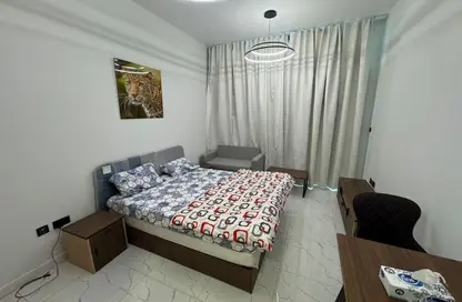 Apartment - Studio - 1 Bathroom for rent in The Gate - Masdar City - Abu Dhabi