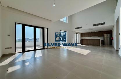 Duplex - 2 - 4 for rent in Yas Golf Collection - Yas Island - Abu Dhabi