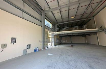 Warehouse - Studio - 1 for rent in Al Sajaa S - Al Sajaa - Sharjah
