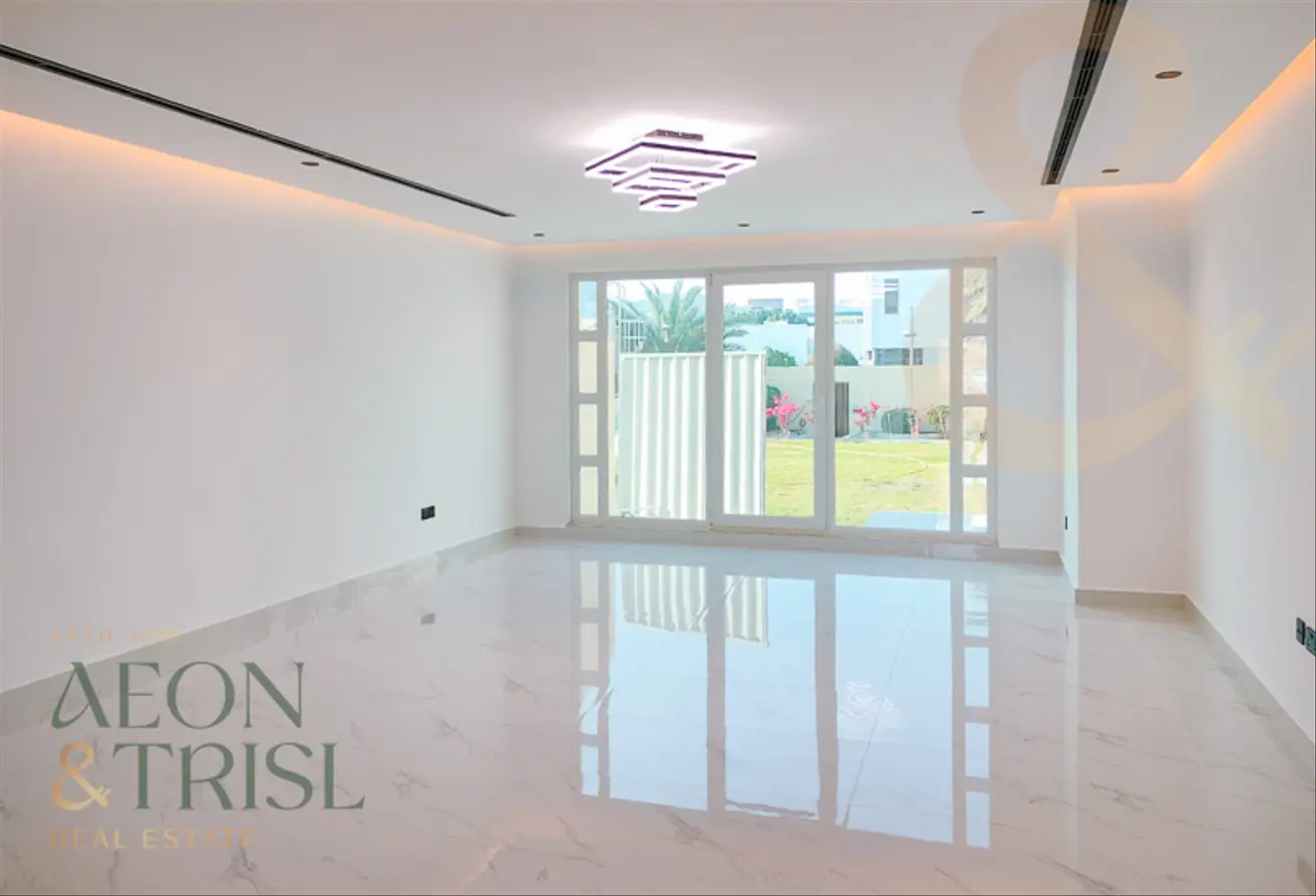 128372087 - Property Main Image