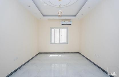 شقة - 2 غرف نوم - 2 حمامات للايجار في عمارة عزير - 3  الروضة - الروضة - عجمان