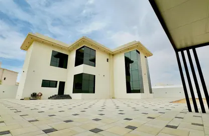 Villa - 4 Bedrooms - 7 Bathrooms for rent in Madinat Hind 3 - Dubai Land - Dubai