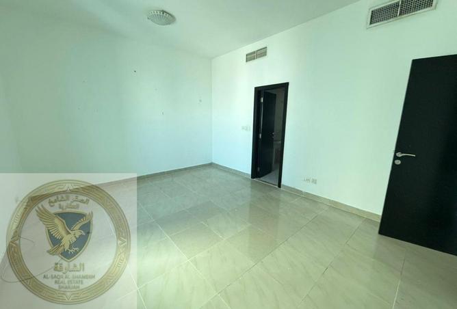 122015997 - Property Image 3