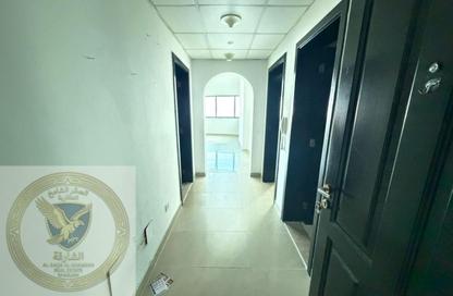 Apartment - 1 Bedroom - 2 Bathrooms for rent in Al Mamzar - Al Mamzar - Sharjah - Sharjah