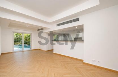 Villa - 3 Bedrooms - 4 Bathrooms for rent in Springs 10 - The Springs - Dubai