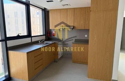 Apartment - 1 - 2 for sale in Seerah - Al Mamsha - Muwaileh - Sharjah