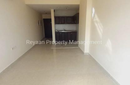 Apartment - Studio - 1 for rent in Al Baraha 438 - Al Baraha - Deira - Dubai