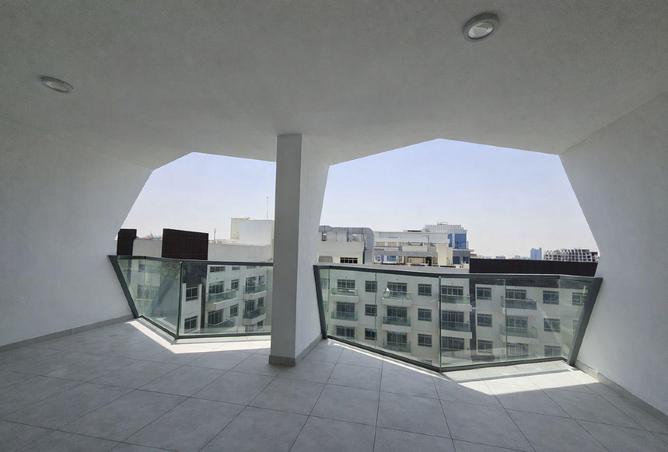 Spacious I Bright I Villas View I End of MAY