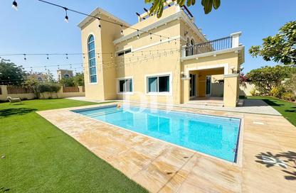 Villa - 4 Bedrooms - 3 Bathrooms for rent in Legacy Nova Villas - Jumeirah Park - Dubai