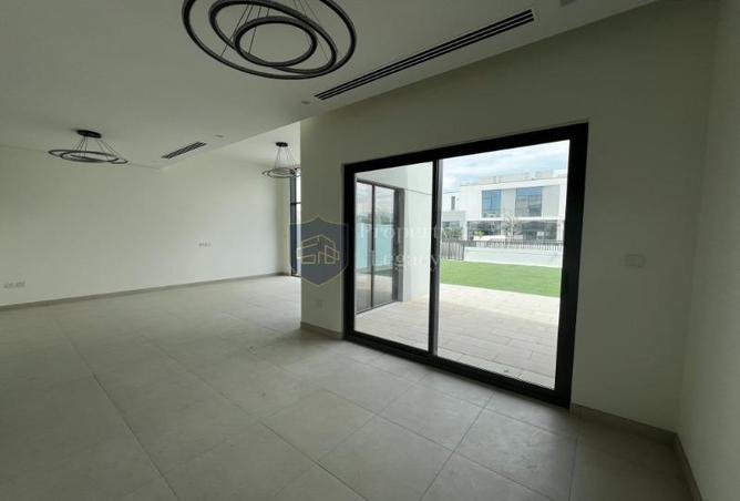 73163682 - Property Image 2