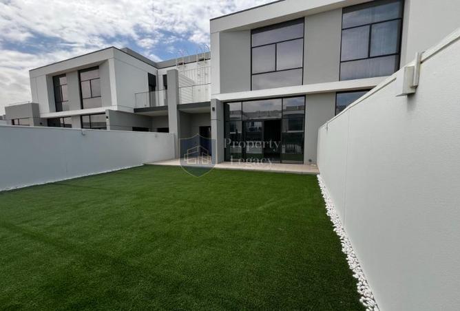 73163682 - Property Main Image