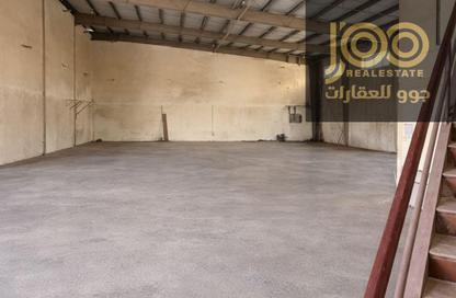مستودع - استوديو - 2 للايجار في أم الثعوب - أم القيوين