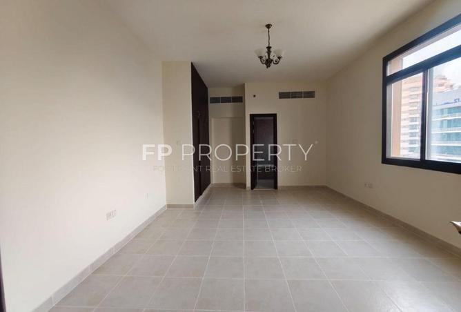 122448153 - Property Main Image