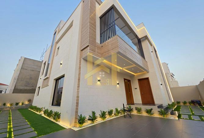 77402117 - Property Image 3