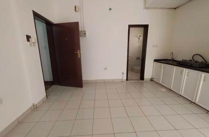 Apartment - Studio - 1 for rent in Al Butina 9 Building - Al Butina - Sharjah