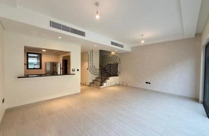 Townhouse - 4 - 3 for rent in Portofino - Damac Lagoons - Dubai