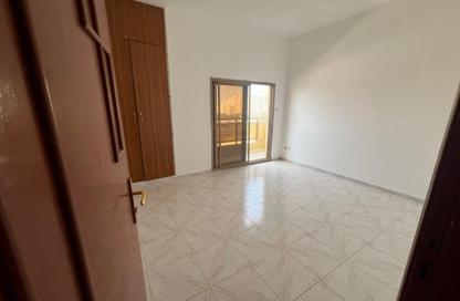 Apartment - 2 Bedrooms - 2 Bathrooms for rent in Al Mahatta - Al Qasimia - Sharjah