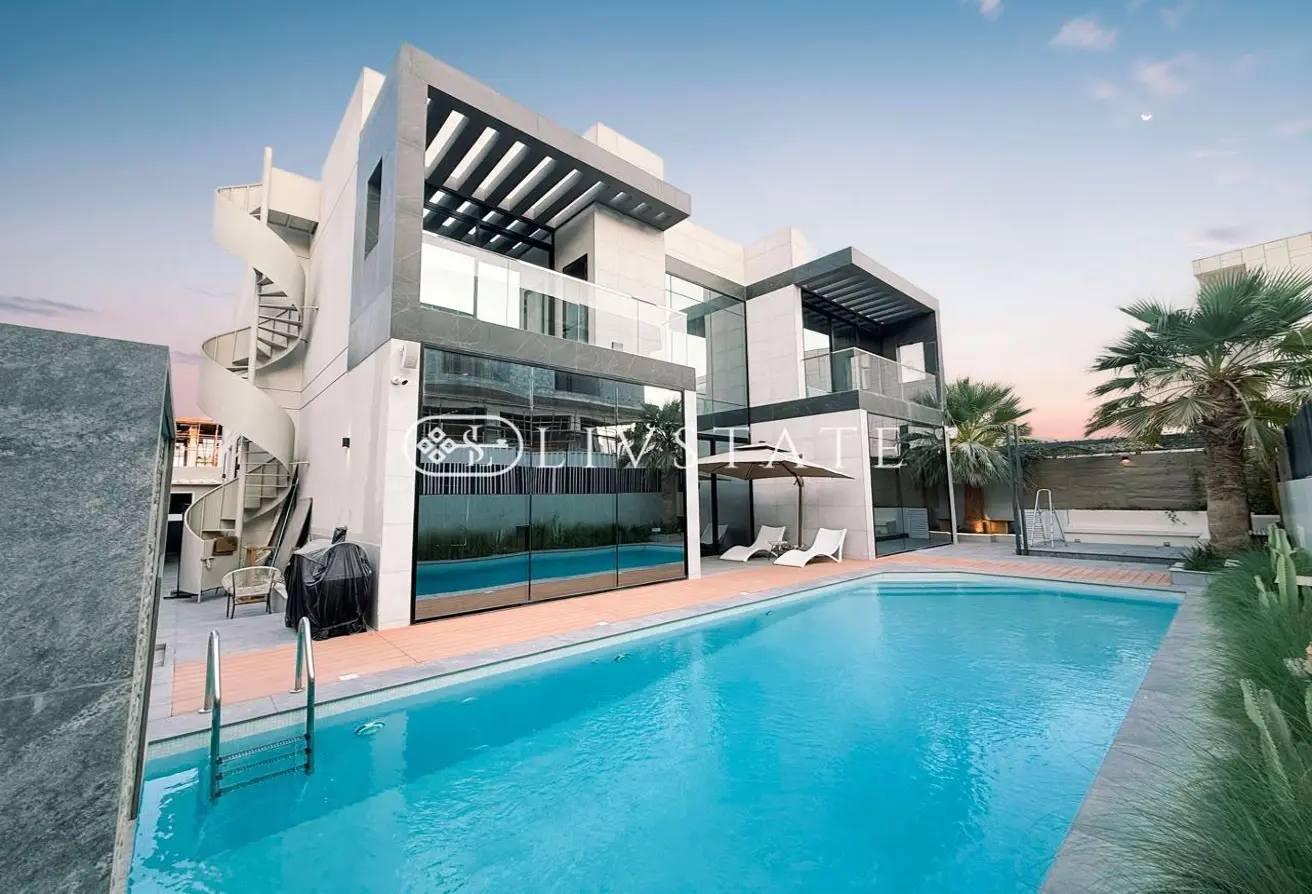 165596080 - Property Main Image