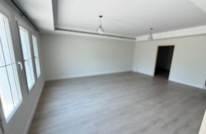 Villa - 3 Bedrooms - 3 Bathrooms for rent in Springs 2 - The Springs - Dubai