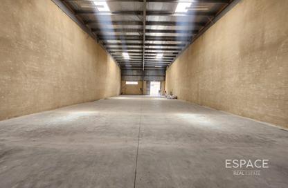 Warehouse - Studio for rent in Dubai Investment Park 1 (DIP 1) - Dubai Investment Park (DIP) - Dubai